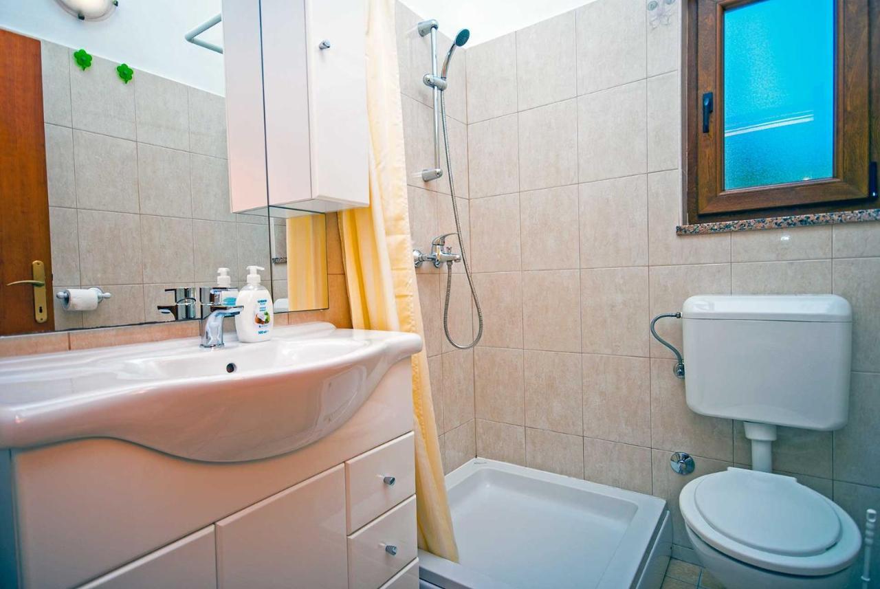 Apartman Kirac Помер Экстерьер фото