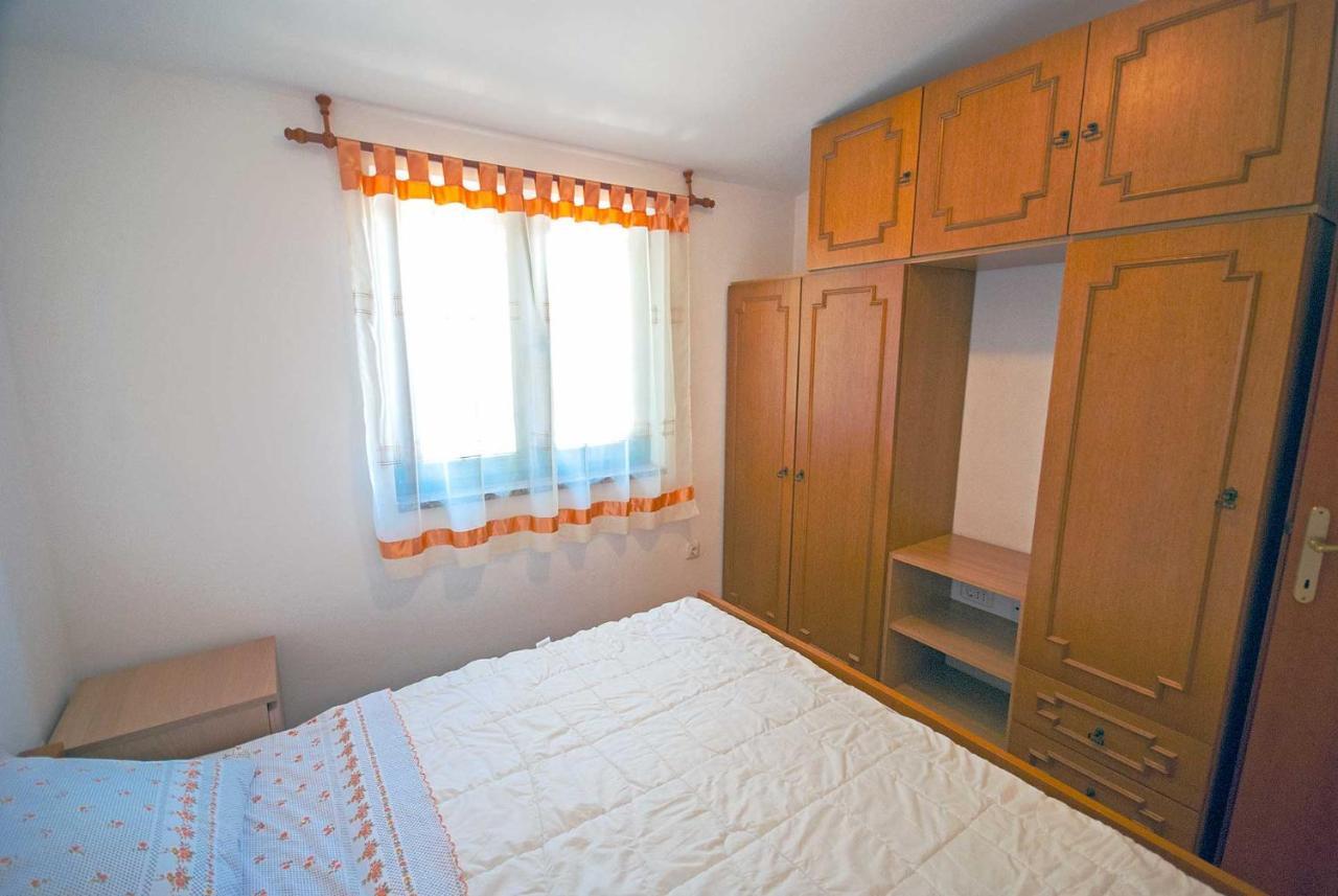 Apartman Kirac Помер Экстерьер фото